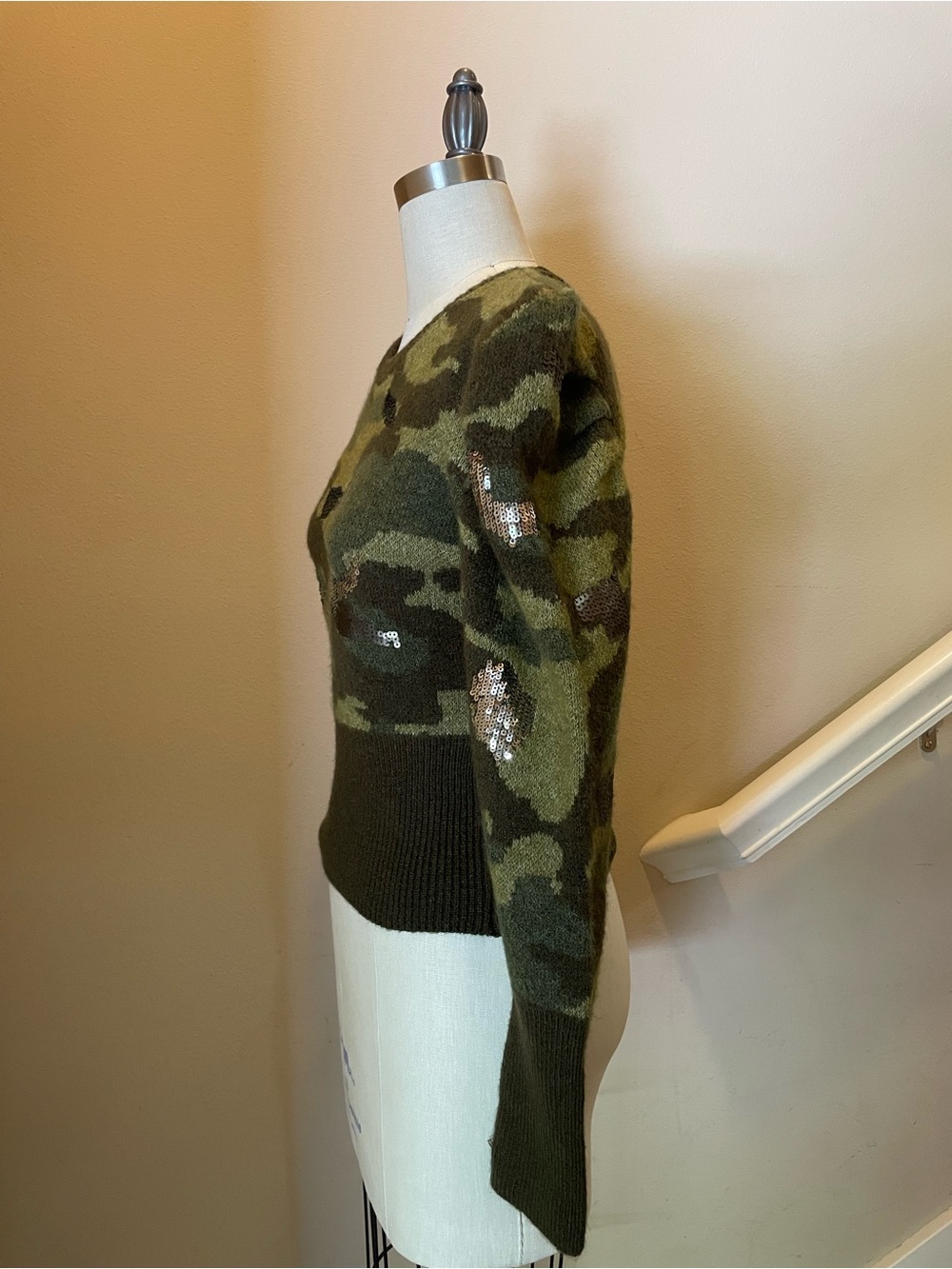 Zara Olive & Dark Green Camo Sequin Puff-Sleeve Sweater - Picture 2 of 5
